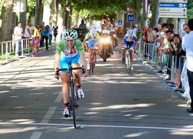 Celina Carpinteiro sagra-se campeã nacional de elite